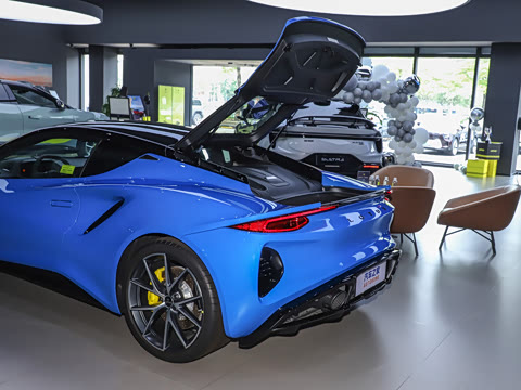 2025�� 2.0T DCT Turbo SE
