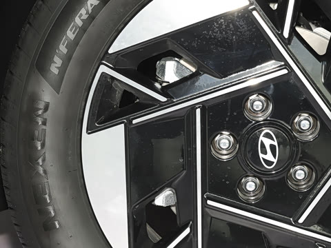 2025�� ����SMART�� 64.2kWh