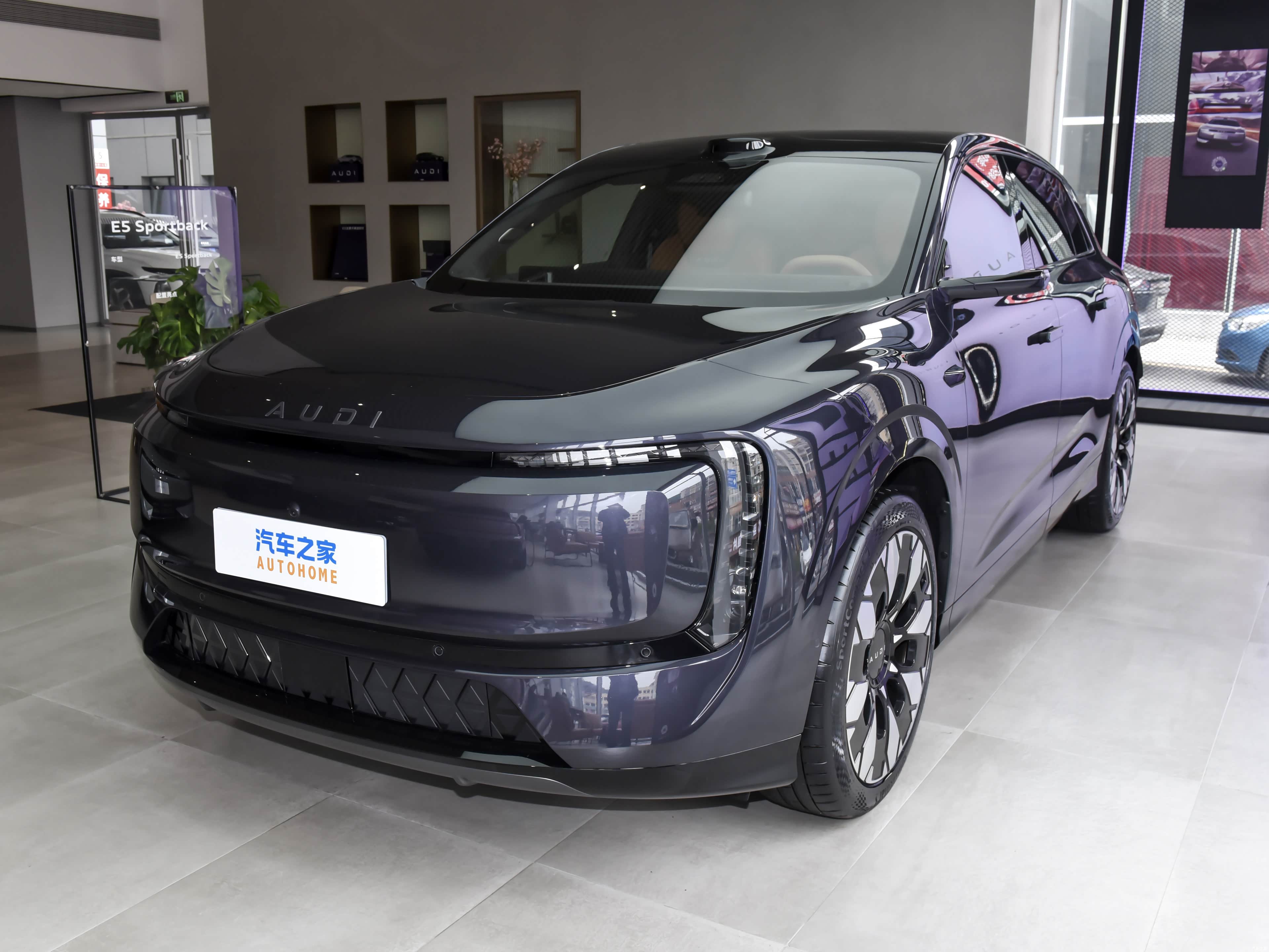 Audi E7X, миниатюра 8