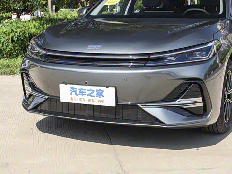 2025�� EM-i 70km ������