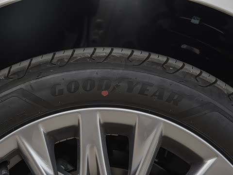 2026�� ˫�� 2.0L ����