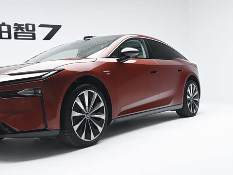 2026�� 710 Ultra�����״��