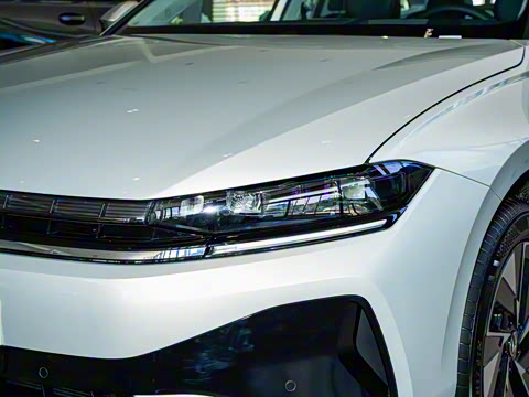 2026�� L 300TSI DSG ��Ӣ��