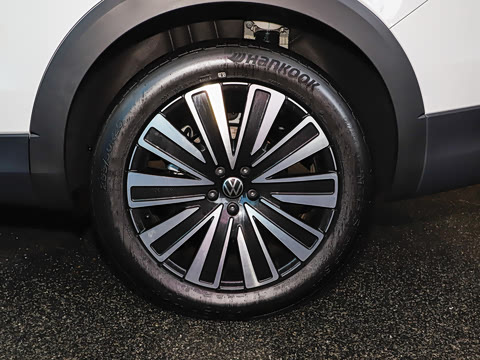 2025��  330TSI ����Ѳ�� ������