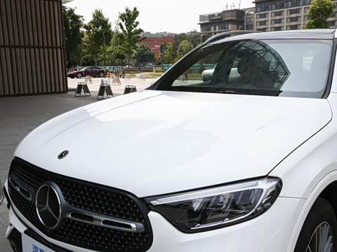 2026�� �Ŀ� GLC 300 L 4MATIC ������ 5��