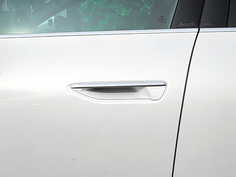 2026�� 2.0T quattro ������