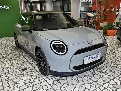 2025�� PAUL SMITH ���ʦ��