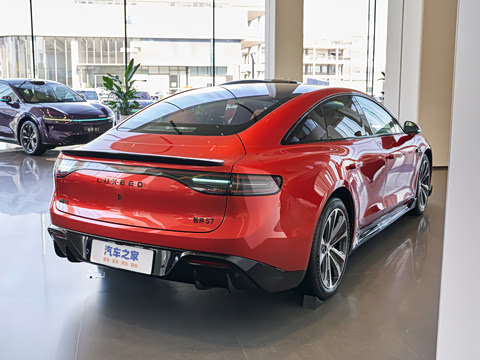 2026�� Max+ (896�߼����״