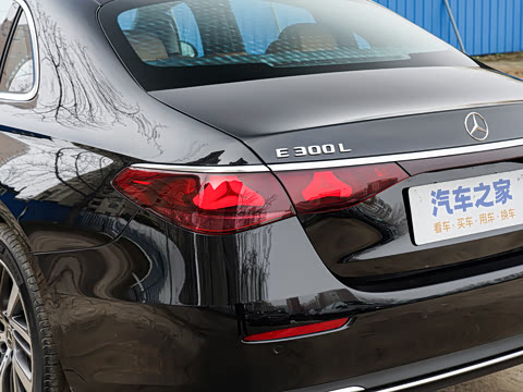 2026�� �Ŀ� E 300 L ʱ����