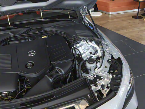 2025�� CLE 300 4MATIC ������ܳ�