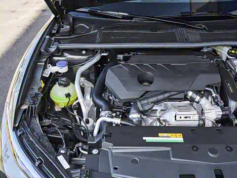 2025�� 1.6T �����