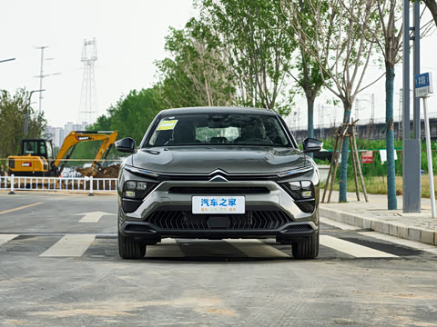 2025�� 1.6T �����