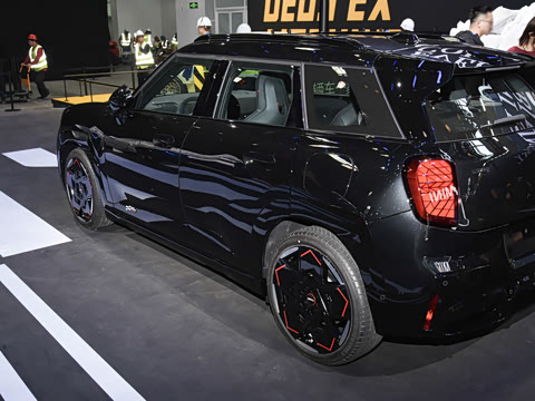 2025�� �Ŀ� JOHN COOPER WORKS