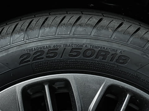 2026�� 2.0T �Զ��쳩Pro��