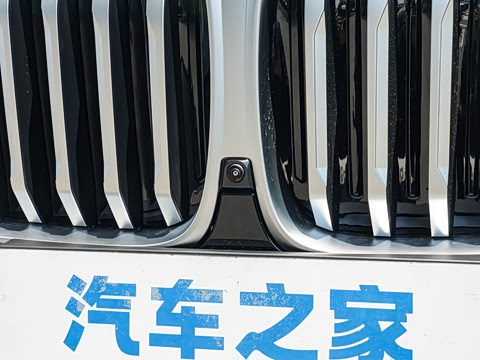 2025�� xDrive 30Li ������M�˶���ҹ��װ