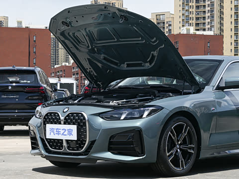 2026�� 425i M�˶���װ