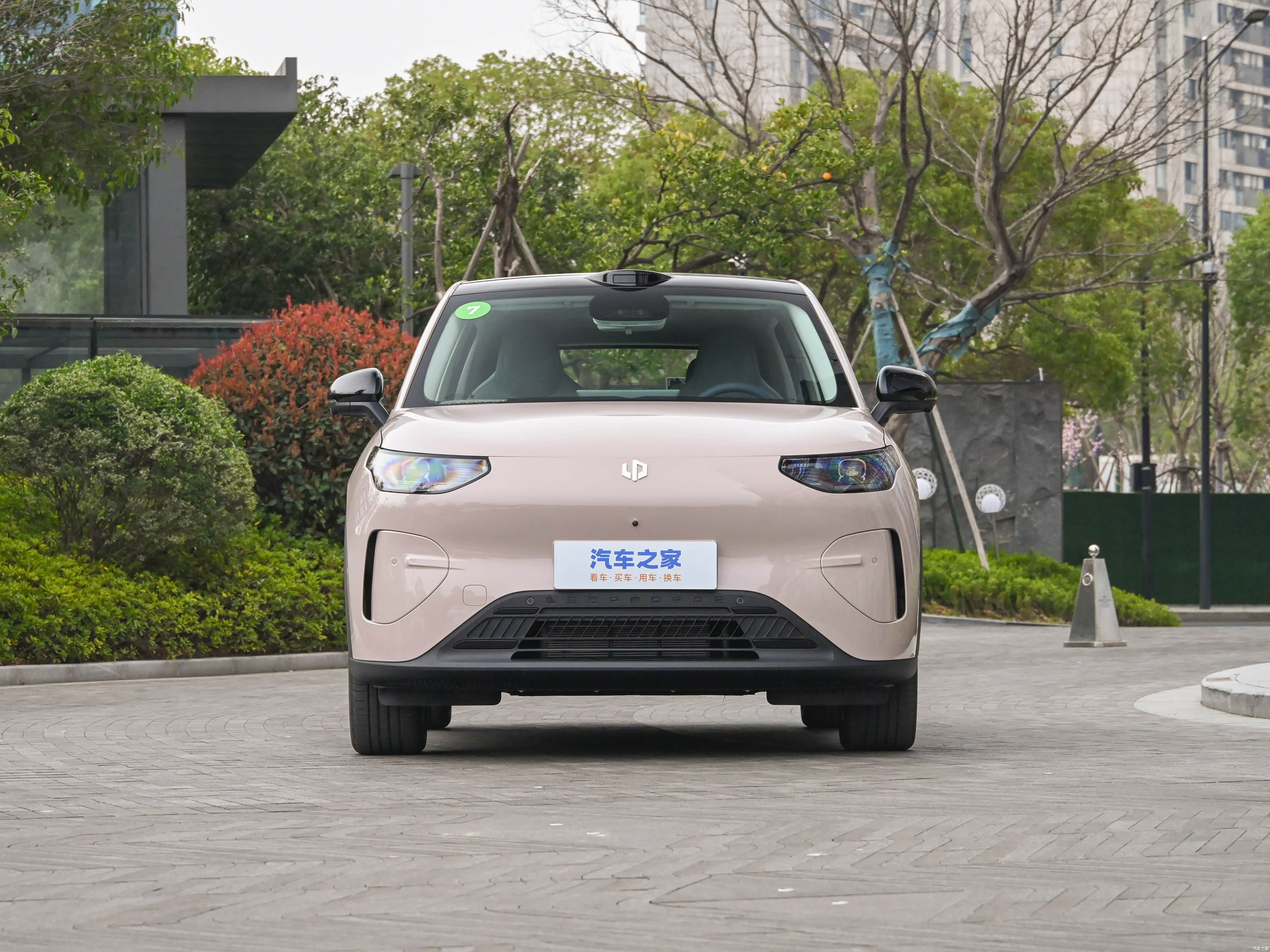 Leapmotor A10, миниатюра 2