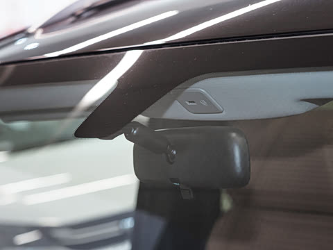 2025�� �Ŀ� �콢��