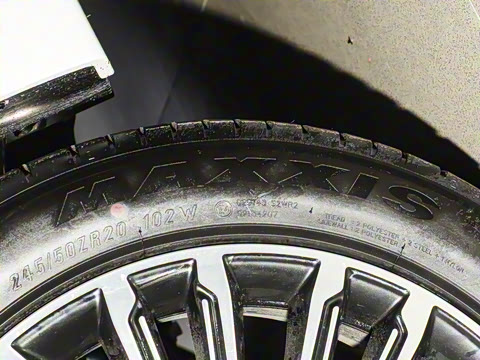 2026�� 2.0T ˫�������������