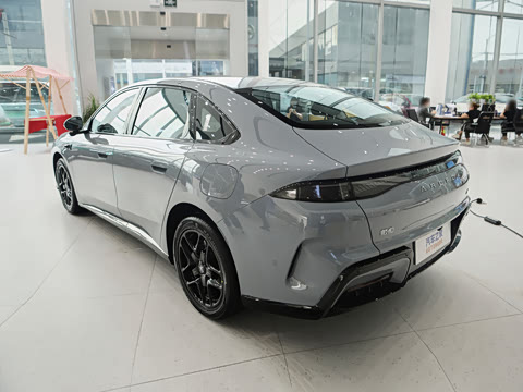2026�� 560MAX