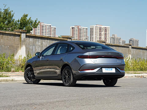 2025�� EV �Ǽݰ� 510KM��ȡ��