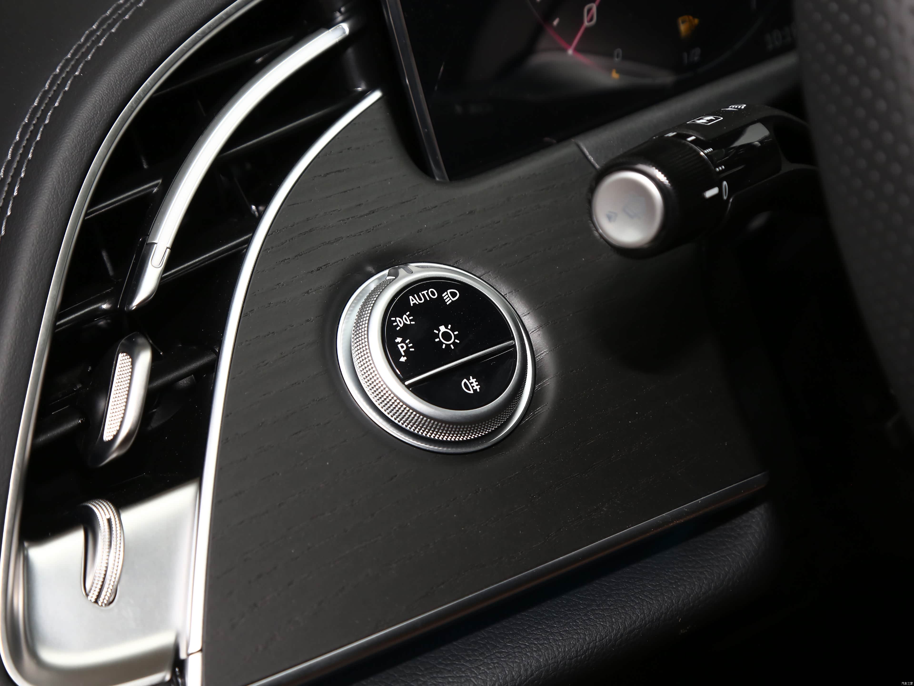 Mercedes-Benz E, миниатюра 16