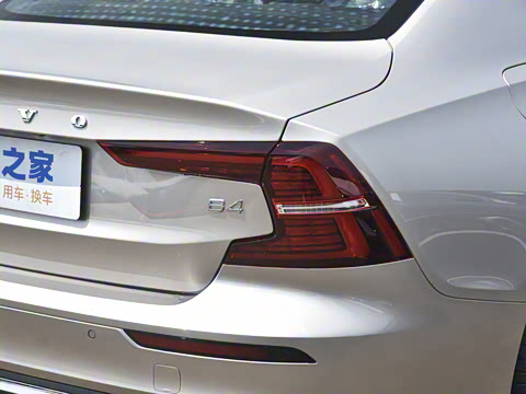 2026�� B4 ��Զ������