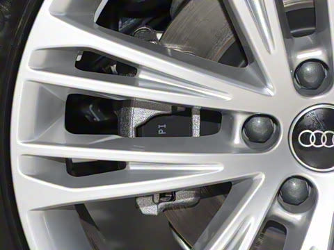 2025�� 45 TFSI quattro ������