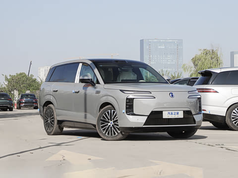 2025�� ������