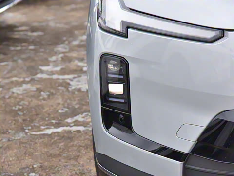 2026�� ������������Plus