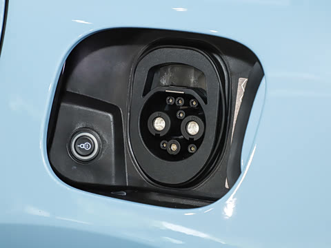 2026�� Macan ��������