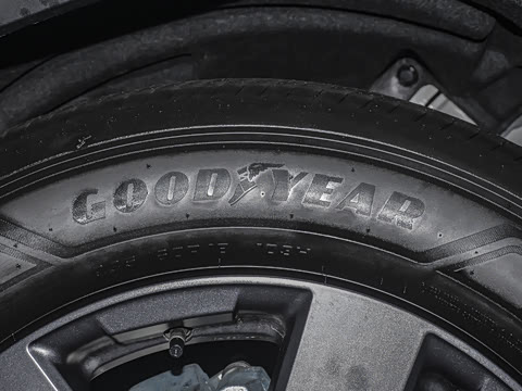 2026�� 2.0L ����������