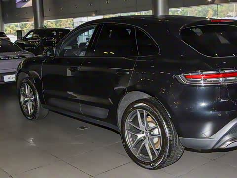 2026�� Macan 2.0T ���ΰ�