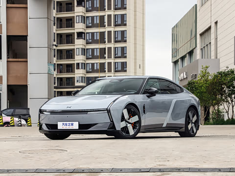 2025�� 750 ���������� Ultra