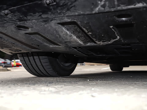 2025�� 750 ���������� Ultra