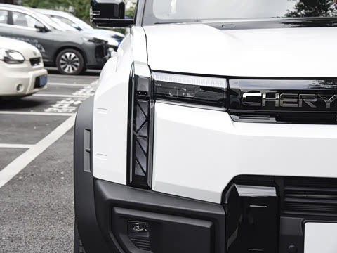 2025�� 215Զ�а�