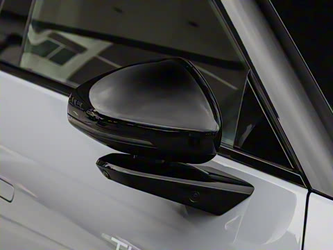 2025�� 750 ���������� Ultra