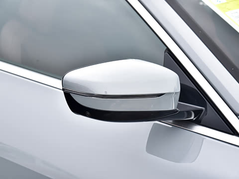 2026�� 425i ����M�˶���װ