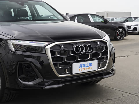 2026�� 45 TFSI quattro S line�˶���