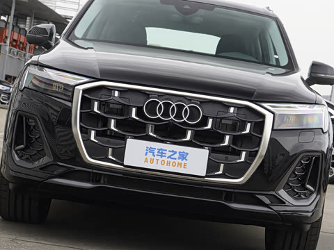 2026�� 45 TFSI quattro S line�˶���