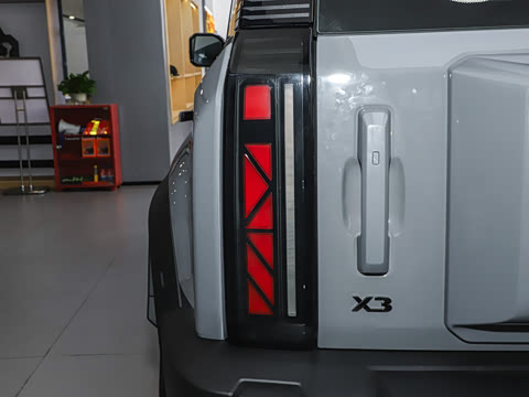 2025�� 401���а�