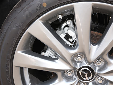 2025�� 2.0L �Զ���ҫ��