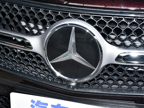 2026�� GLC 300 L 4MATIC ������ 7��