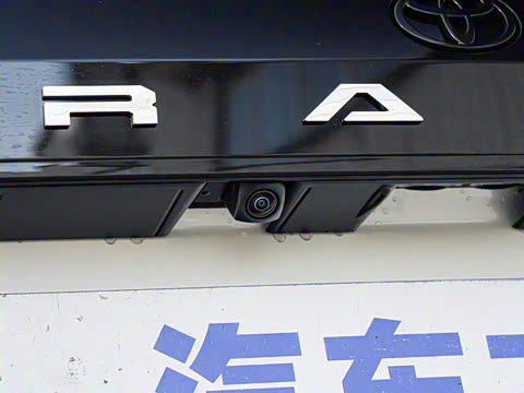 2026�� 2.0L ����������