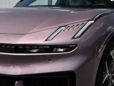 2026�� 701 ������ Ultra