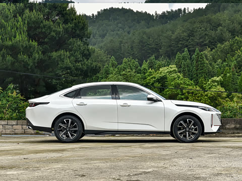 2026�� 1.5T �����