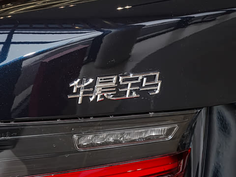 2026�� 325Li M�˶���װ