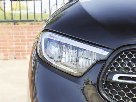 2026�� GLC 260 4MATIC ����SUV