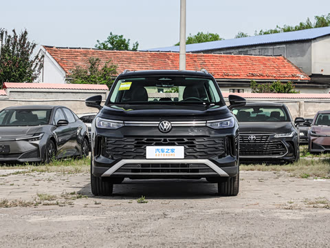 2026�� �Ŀ� ̽��L 300TSI ������Ӣ