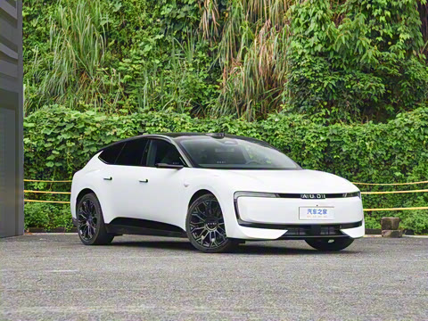 2026�� �콢quattro��